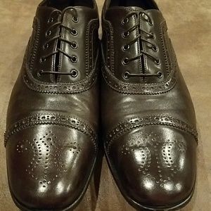 Ferragamo Medallian toe mens shoes. Barely worn.